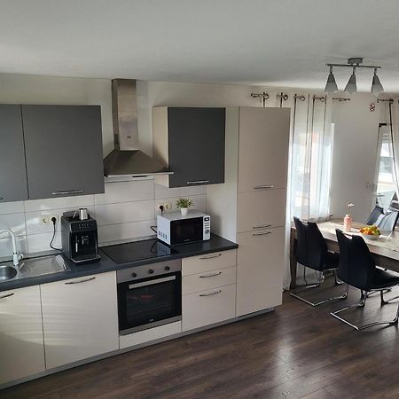 Apartmani Manda Omisalj Bagian luar foto